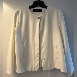 Zara Snow White Blazer with Structured Design (XL)